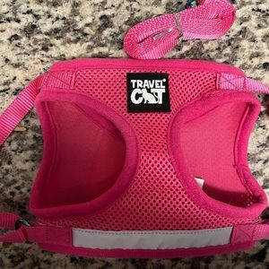 Travel Cat harness and leash